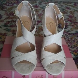 Nine west, Forever 21, Jessica Simpson high heels